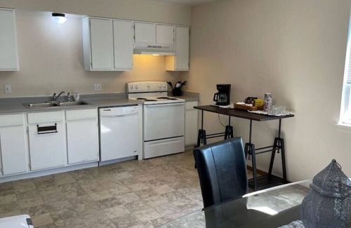Trinidad Apartment | Huge Unit in Scenic Valley - Sleeps 8!