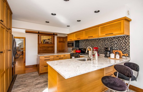 Waterbury Center House | Huge Waterbury Home near Stowe Mountain/views & sauna