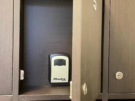 Agenskalns Apartment | Hugo apartment & parking