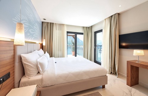 Dobrota Hotel | Huma Kotor Bay Hotel and Villas