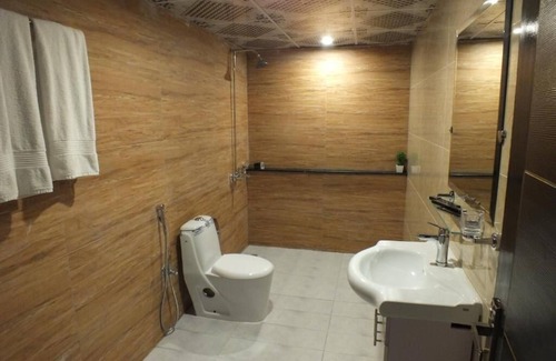 Changla Gali Hotel | Humming Bird Resort and Executive Suites