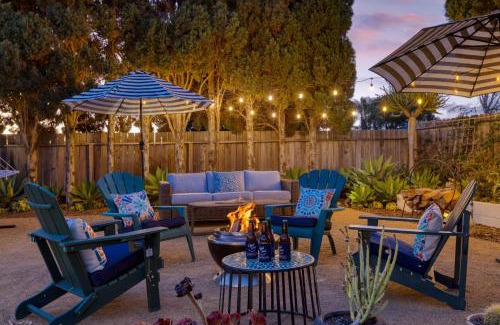 Santa Barbara House | Hummingbird Haven by AvantStay Dog-Friendly Near the Beach Huge YardHot Tub