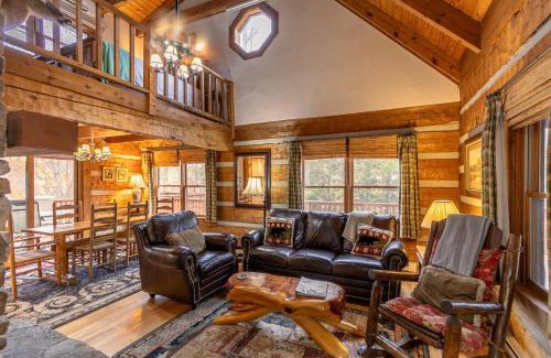 Boone House | Hummingbird Hollow