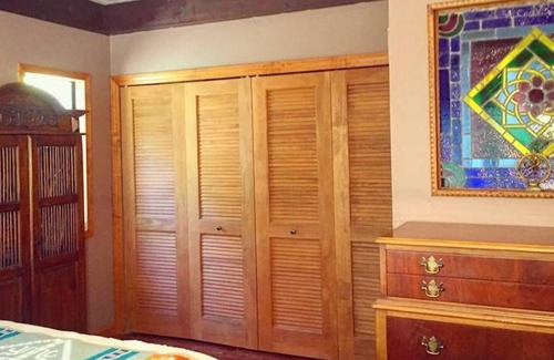 Aptos House | Hummingbird House at Om Oasis