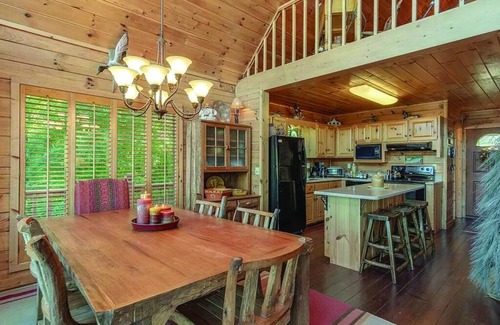 Topton Cabin | Hummingbird Lake House - Spacious Family Cabin on Lake Nantahala