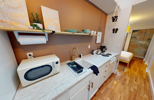 South Nashville Apartment | Humphreys St