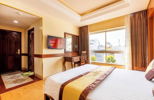Tan Binh Hotel | Hung Thanh Airport Hotel