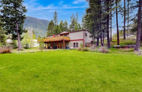 Whitefish House | Hungry Horse Hideout