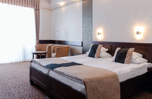 Hajduszoboszlo Hotel | Hunguest Hotel Apollo