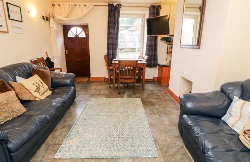 Haltwhistle House | Hunter Cottage