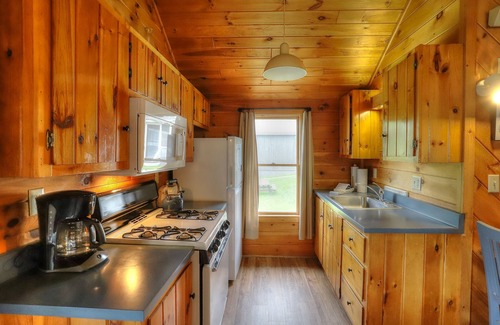Rangeley House | Hunter Cove Cabin #3 in the Hunter Cove Cabins Community