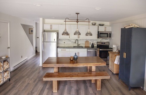 Hunter House | Hunter Hideout - Fire Pit, 1 Mile to Hunter Mountain Ski Resort!