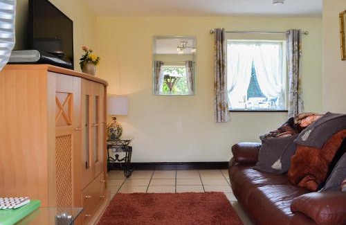 Rhyd-y-clafdy House | Hunter's Cottage - Uk6239