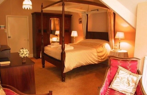 Trentishoe Hotel | Hunter's Inn