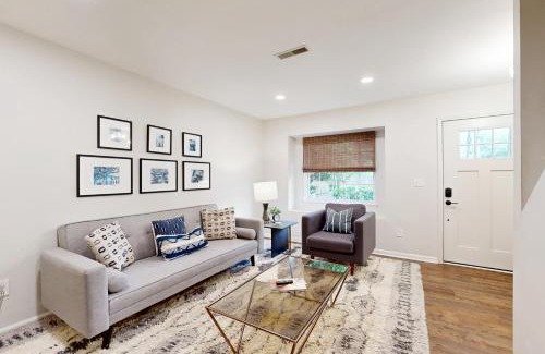 Mount Pleasant House | Hunter's Terrace