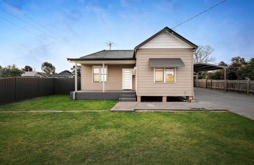 Cessnock House | Hunter Valley Haven