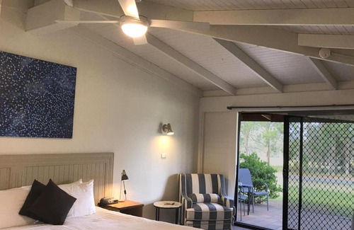 Pokolbin Resort | Hunter Valley Resort, Hunter Farm Adventure Centre & 4 Pines at the Farm