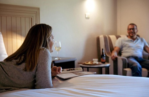 Pokolbin Resort | Hunter Valley Resort, Hunter Farm Adventure Centre & 4 Pines at the Farm