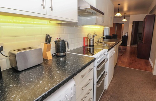 Stoke-on-Trent Cottage | Hunters Moon Annexe