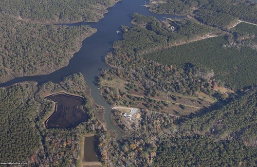 Aurora Cabin | Hunting And Fishing Get Away - Boat Ramp On Property - Amazing Fishing