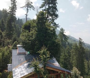Banjar Villa | Hunting Wood Tree Cottage Seri