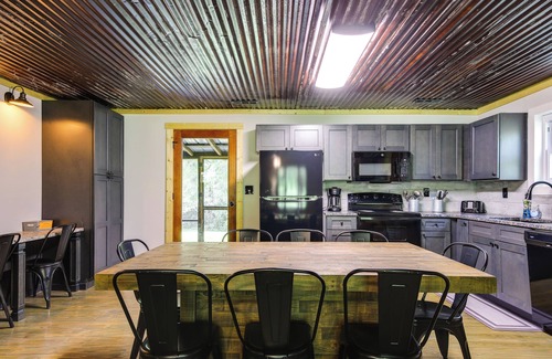 Huntsville House | Huntsville Vacation Rental w/Hiking & ATV Trails!