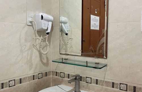 Phu Nhuan Hotel | Huong Mai 2 Hotel