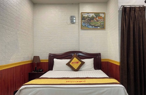 Phu Nhuan Hotel | Huong Mai 2 Hotel