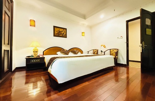 Little Japan Hotel | Huong Sen Hotel