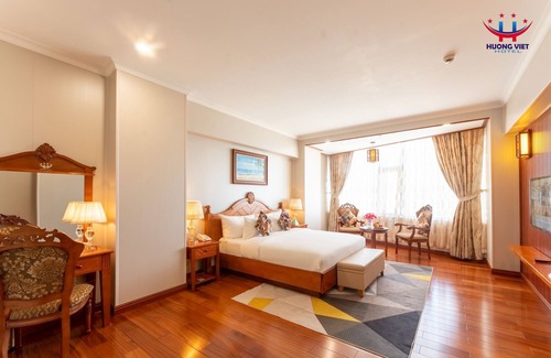 Quy Nhon Hotel | Huong Viet Hotel Quy Nhon - Beachfront