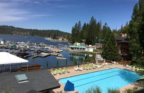 Coarsegold House | Huron Ranch House/Yosemite/Bass Lake/BBQ https:/www.airbnb.com/s/guidebooks?