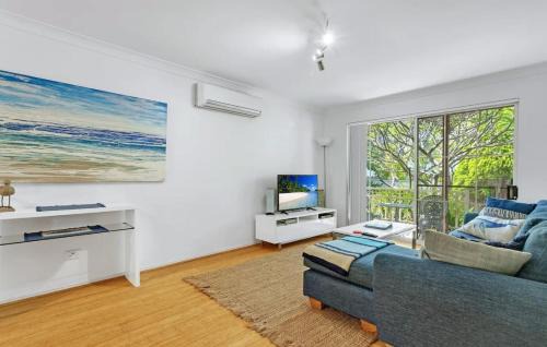 Huskisson House | Huskisson Beach Holiday Villa by Experience Jervis Bay