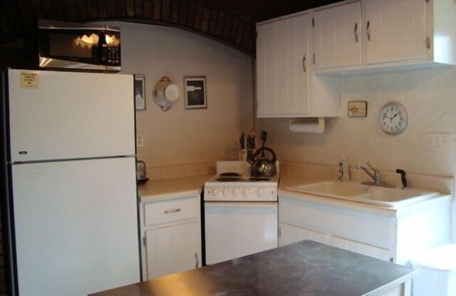 Bessemer House | Husky House