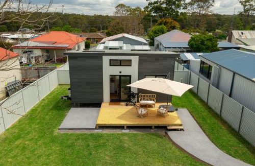 Huskisson House | Husky Tiny Home by Experience Jervis Bay