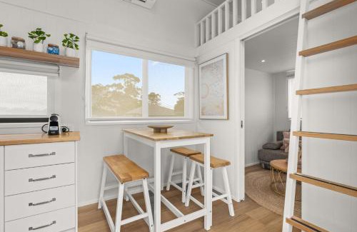 Huskisson House | Husky Tiny Home by Experience Jervis Bay