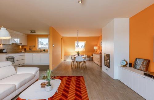 Blankenberge Apartment | Huswell - Cozy seaside apartment with sunny terrace
