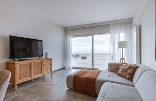 Lissewege Apartment | Huswell - Seaview apartment with spacious terrace in Zeebrugge