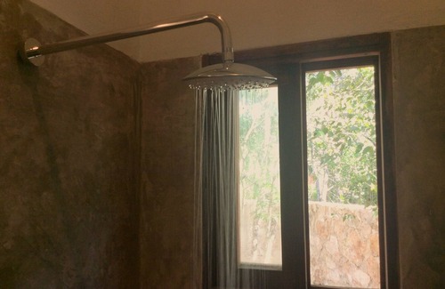 Macario Gomez Bed & Breakfast | Hut in the Mayan Forest "La Gemela 1"