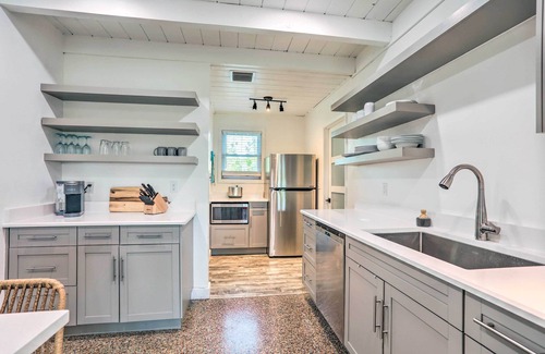 Fort Pierce Shores House | Hutchinson Island Cottage: Steps to the Beach