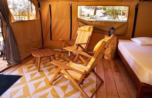 Lower Lake Other | Huttopia Wine Country