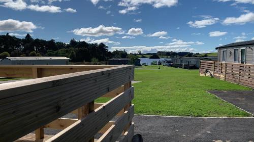 Balminnoch Resort | HV66 - FREE WIFI-3 Bedrooms Indoor Pool Loch Views Fishing Golf Riding Shooting Water Sports 15 Mins Drive To Beaches PASSES NOT INCLUDED Most Activities Will Not Be Available Out Of Season Please Check Before Booking