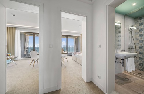 Golden Sands Hotel | HVD Nympha