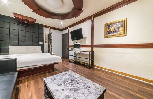 Hwagok-dong Hotel | Hwagok August