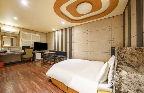 Hwagok-dong Hotel | Hwagok August
