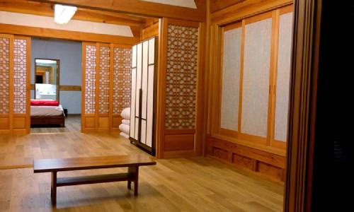 Gyeongju Hotel | Hwangnamguan Hanok Village