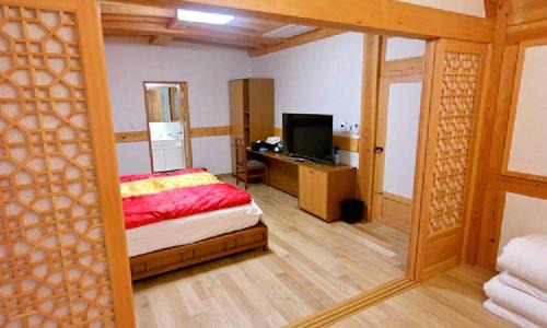 Gyeongju Hotel | Hwangnamguan Hanok Village