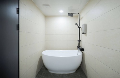 Hwaseong Hotel | Hwaseong Stay13 Hotel
