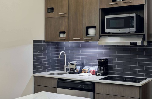 Downtown Atlanta Hotel | Hyatt House Atlanta Downtown