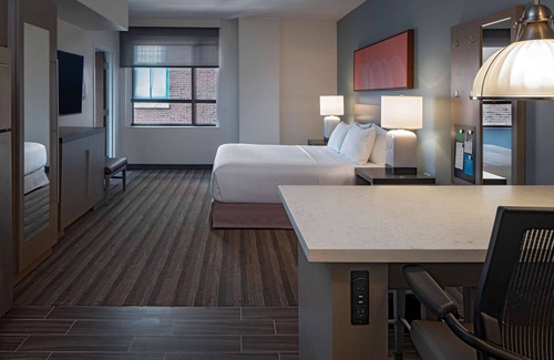 Wholesale District Hotel | Hyatt House Indianapolis Downtown