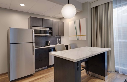 Los Angeles Hotel | Hyatt House LAX/Century Blvd